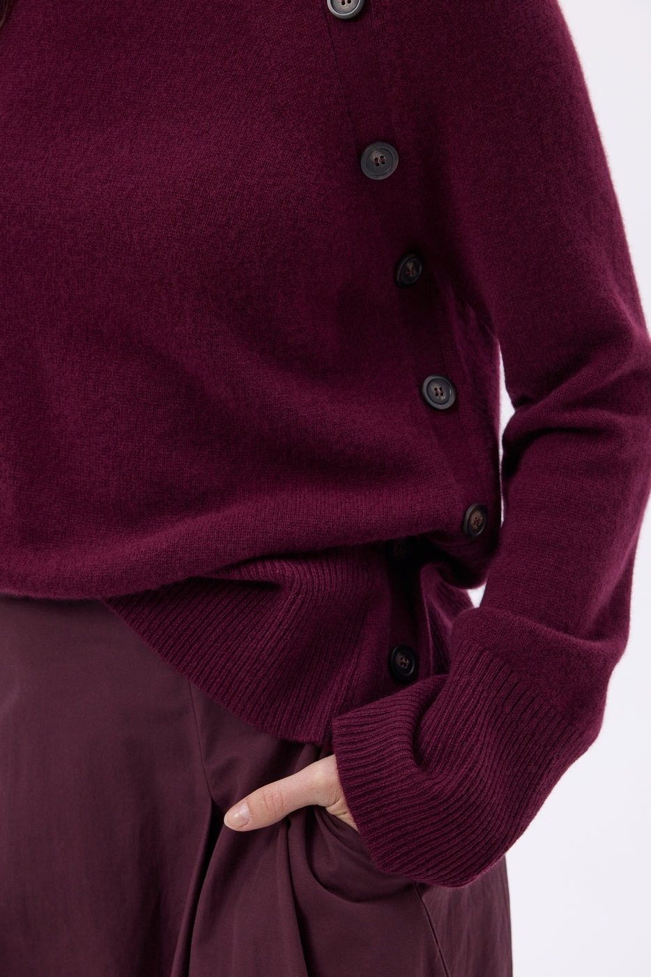Pull Col Montant Boutons Diagonale - Lie-De-Vin - Femme