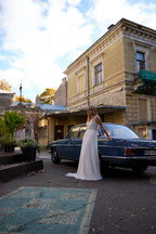 Brautkleid Albane – Seidenweiß