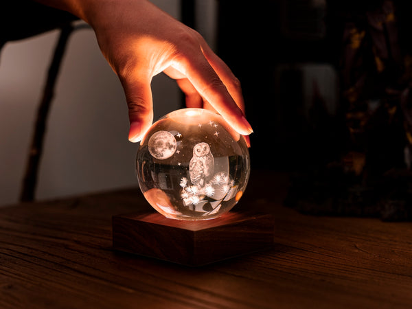 Lampa Amber Crystal – Sowa i księżyc