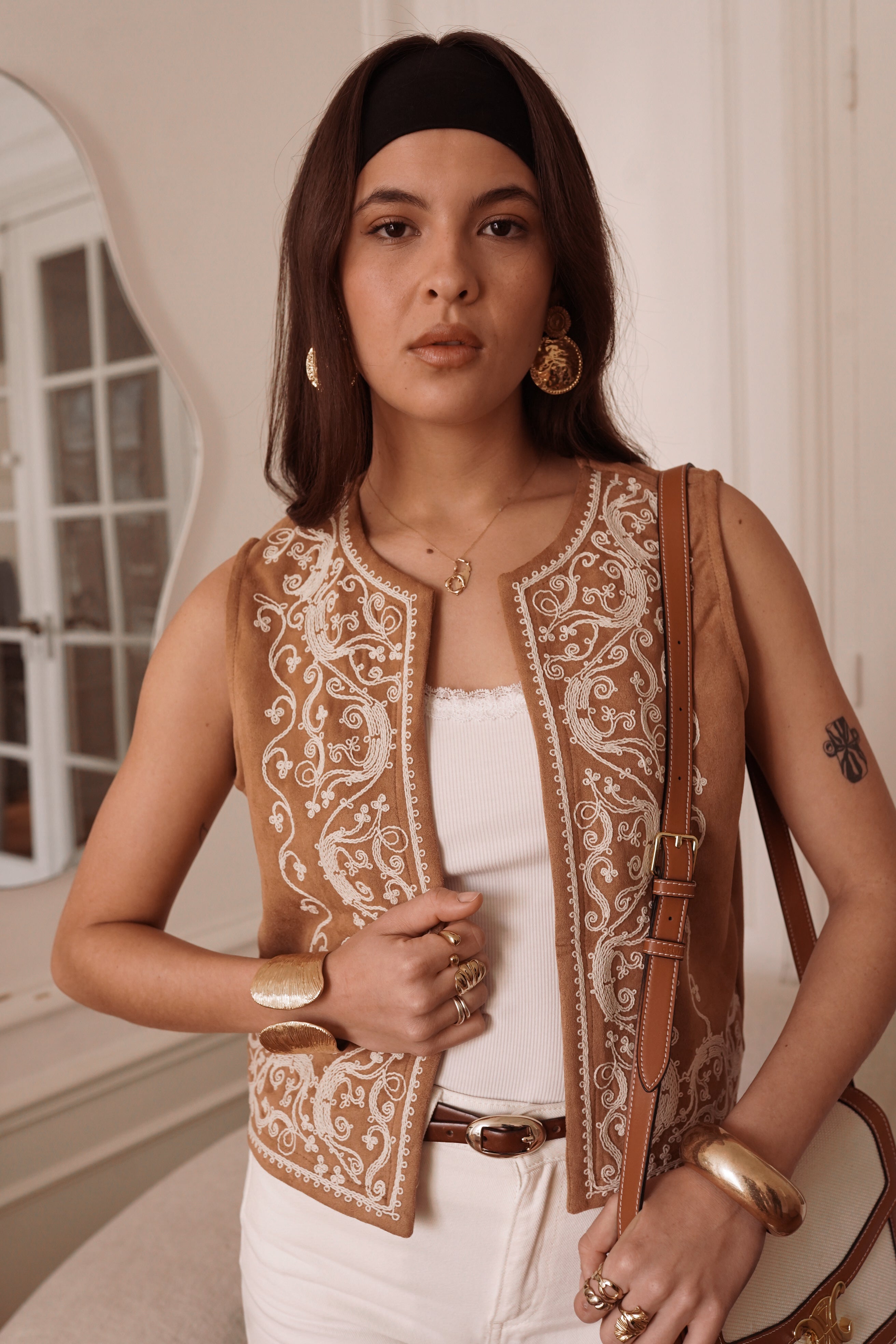 Velaya vest