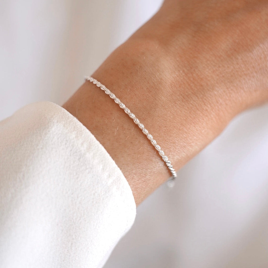 Pulsera torcida