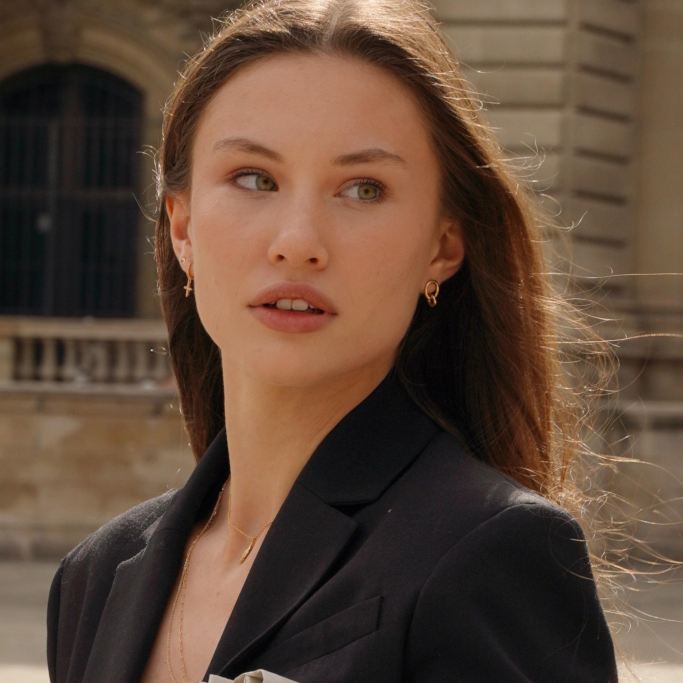Éléna Earrings