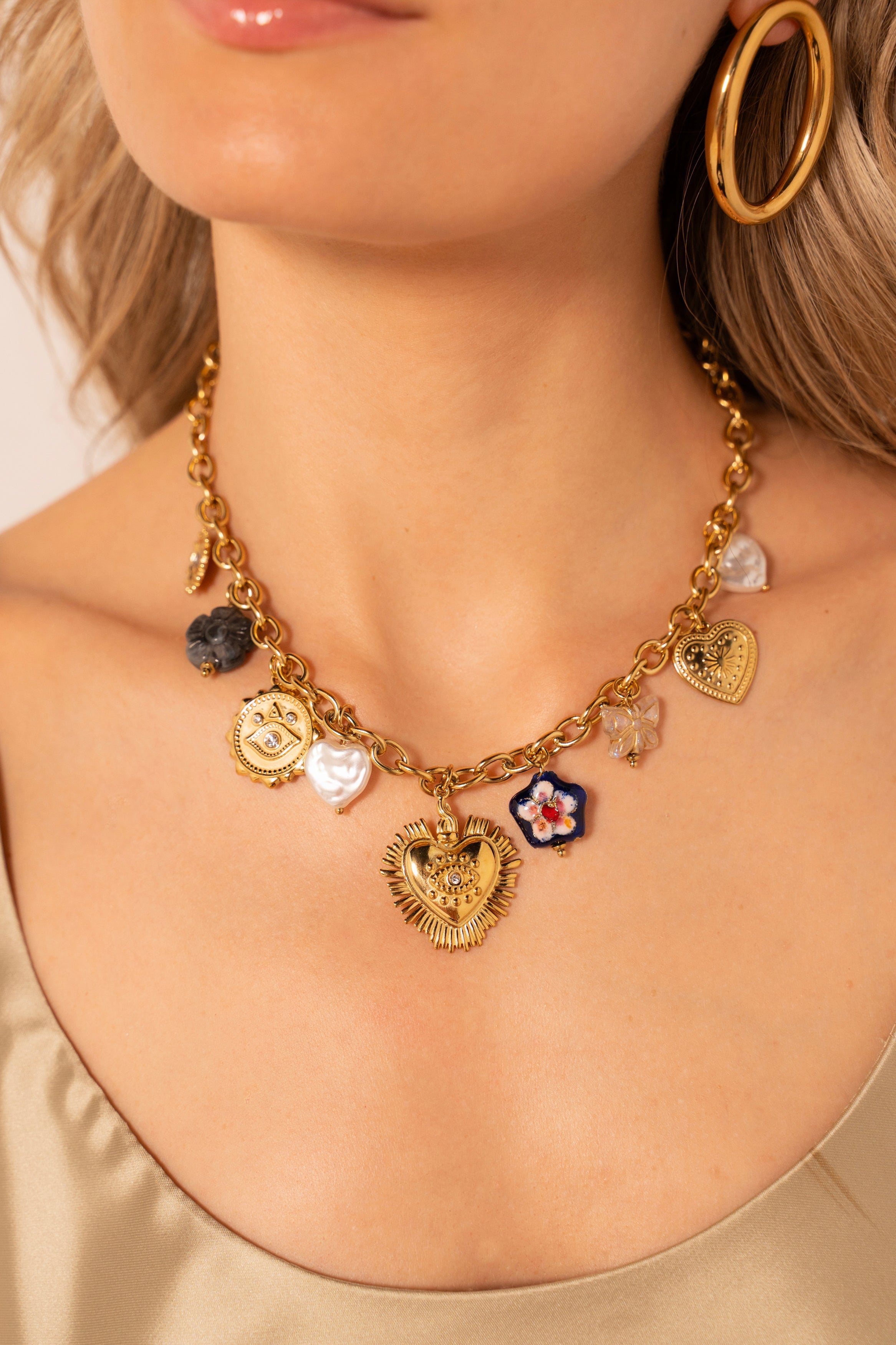 Collar ysea
