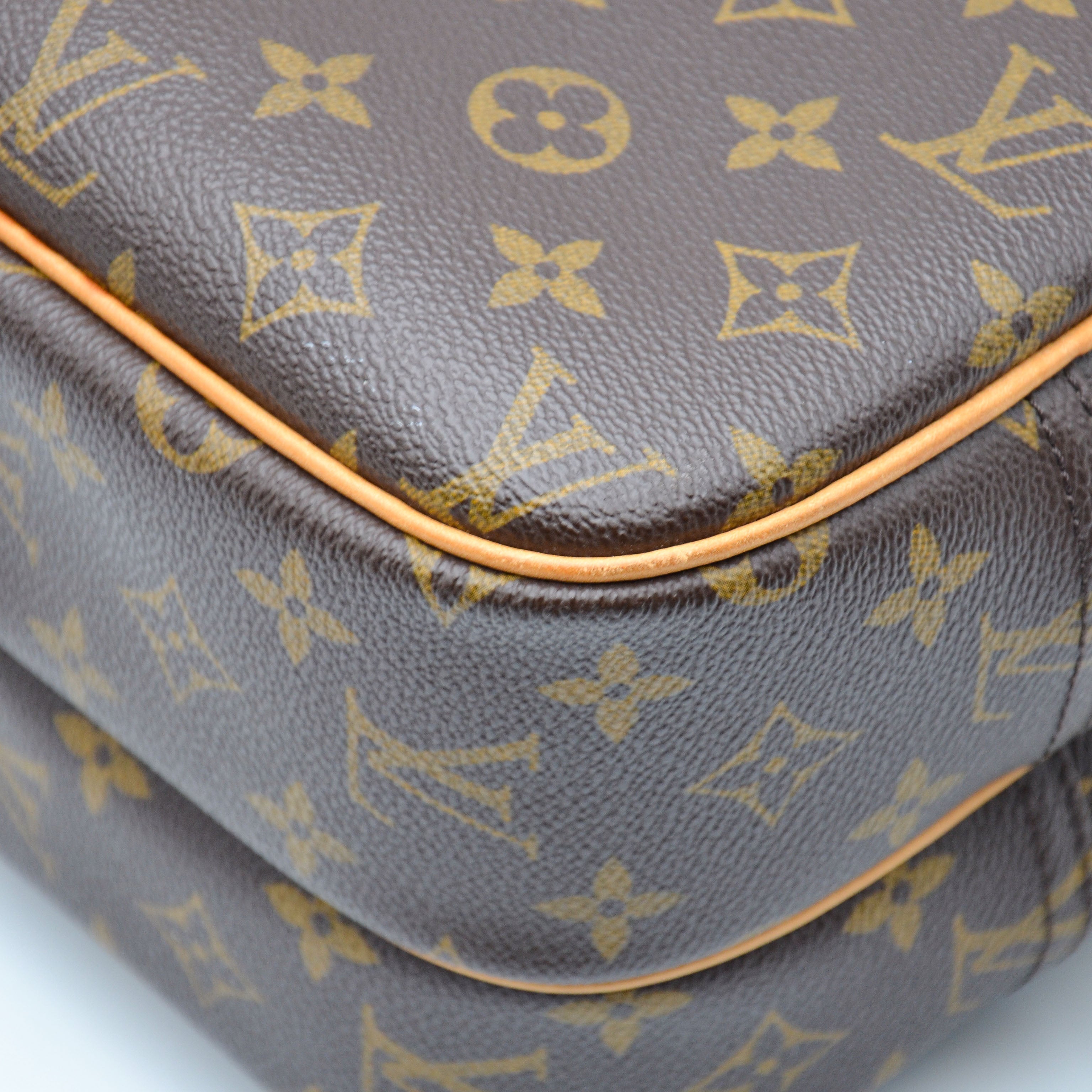 Louis Vuitton Reporter Monogramme