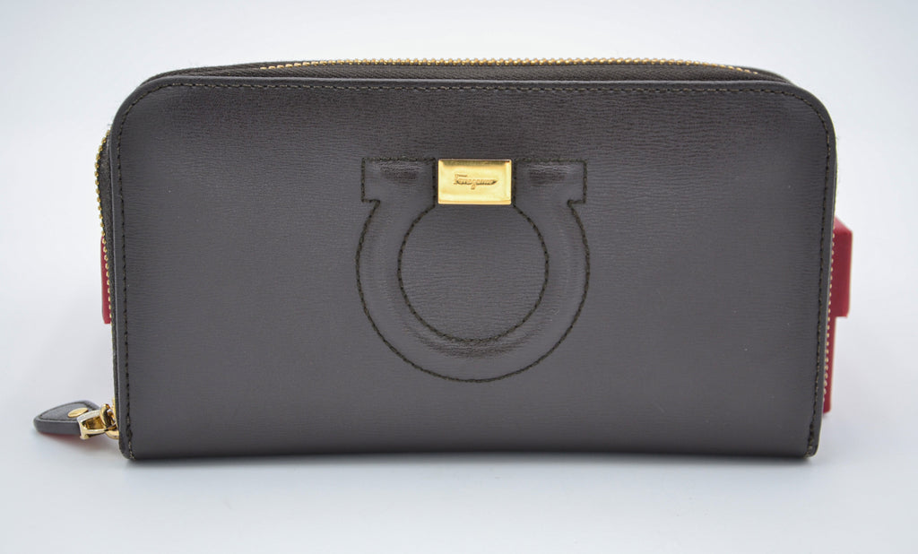Portefeuille Zippy Salvatore Ferragamo En Cuir