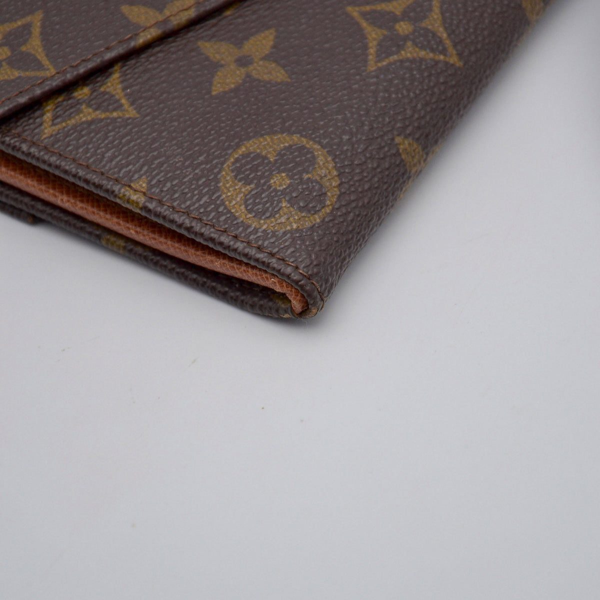 Louis Vuitton Vintage Monogram Élise Wallet