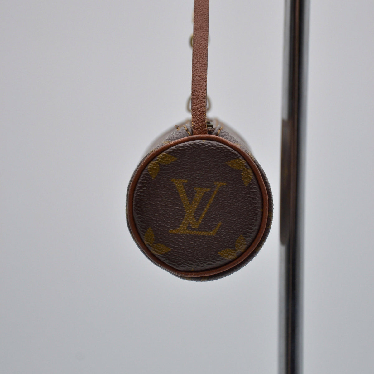 Louis Vuitton Pochette Papillon Monogram