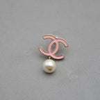 Boucles D'Oreilles Chanel Cc Émail Rose & Perle Pendante