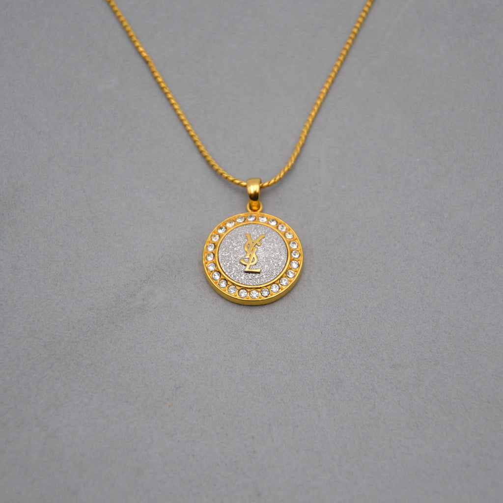 Collier Yves Saint Laurent Vintage
