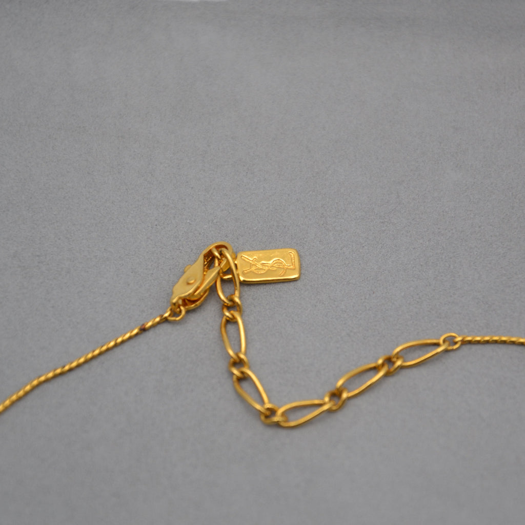 Collier Yves Saint Laurent Vintage