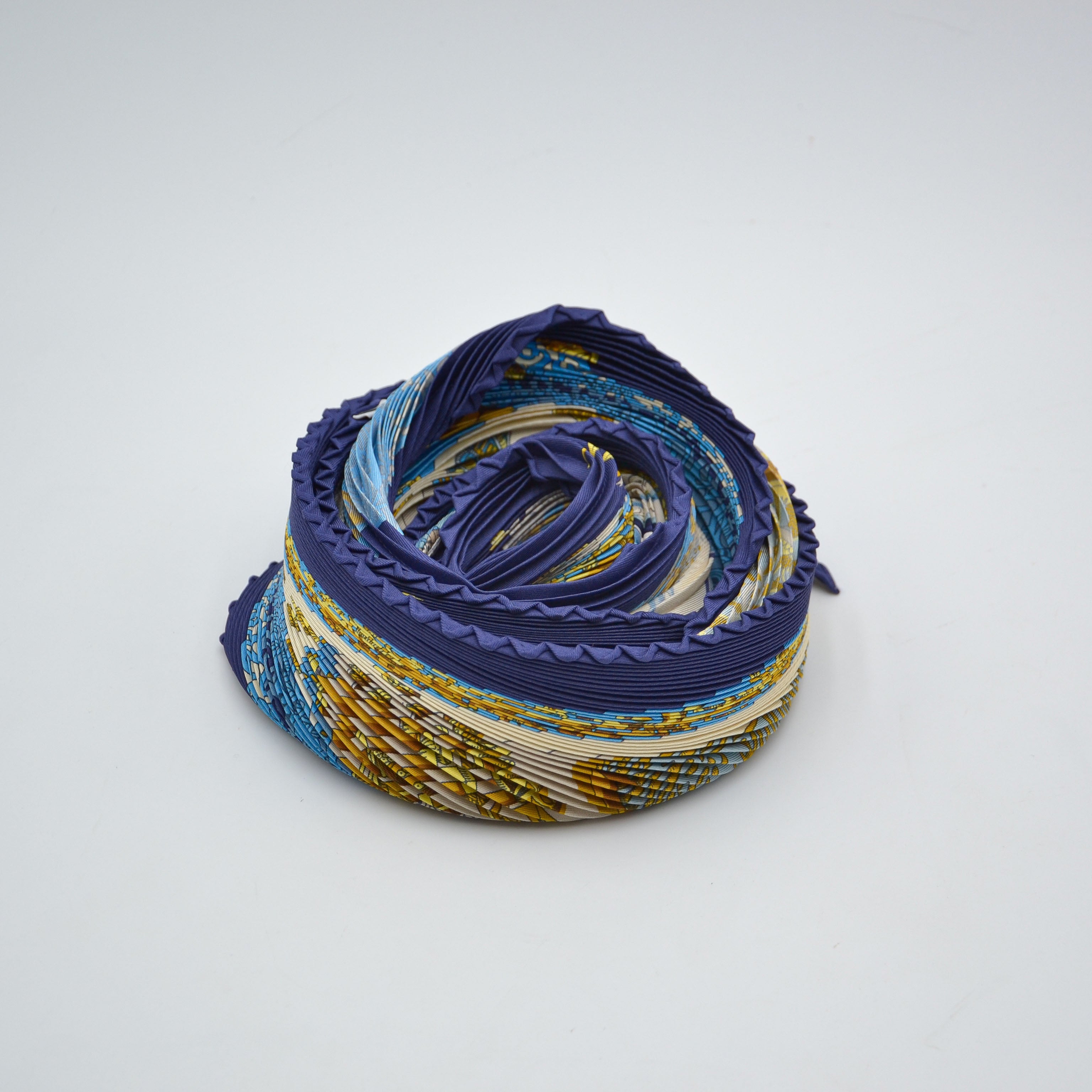 Foulard Hermès L'Atlantide Carré Plissé