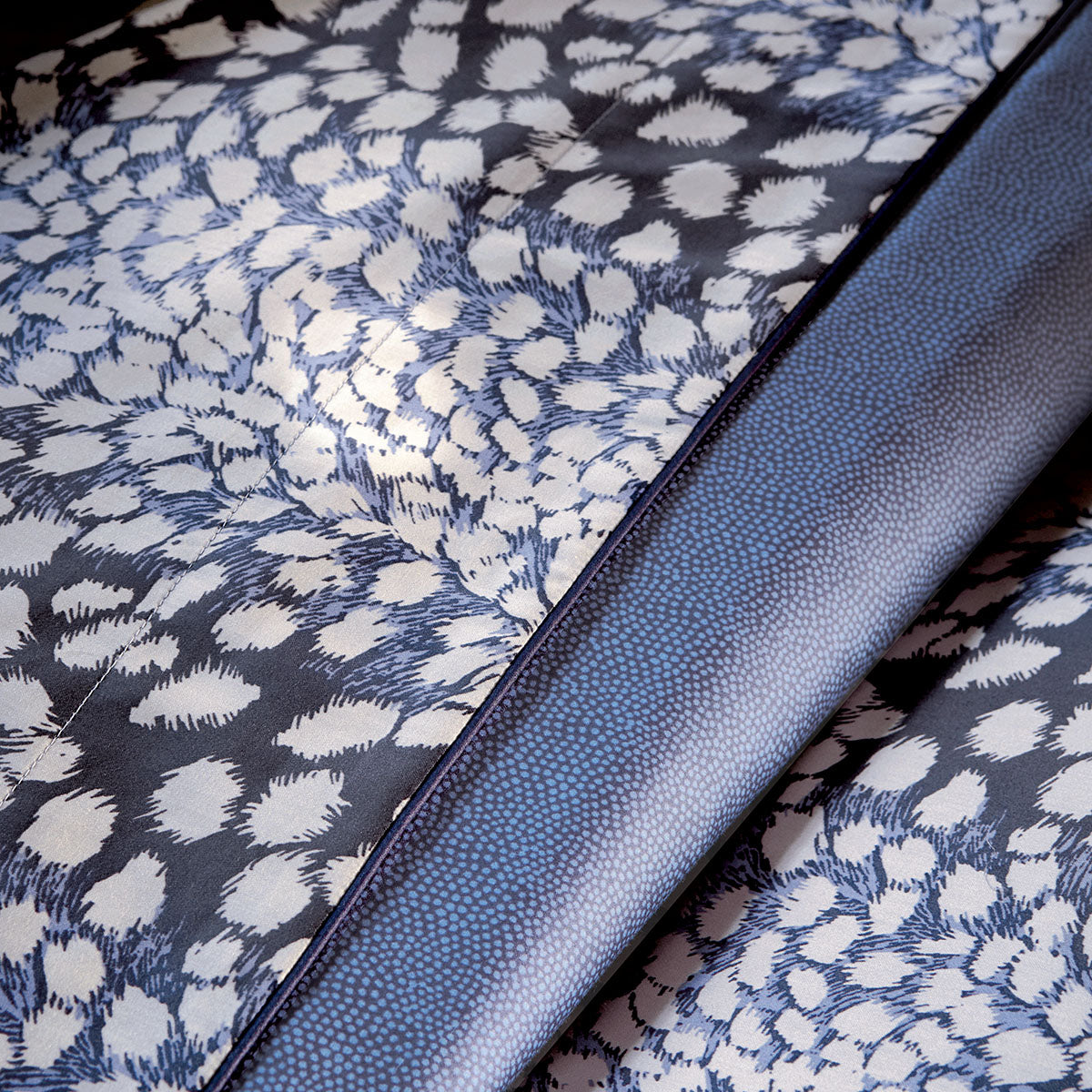 Imaginaire - Flat Sheet - Midnight Blue