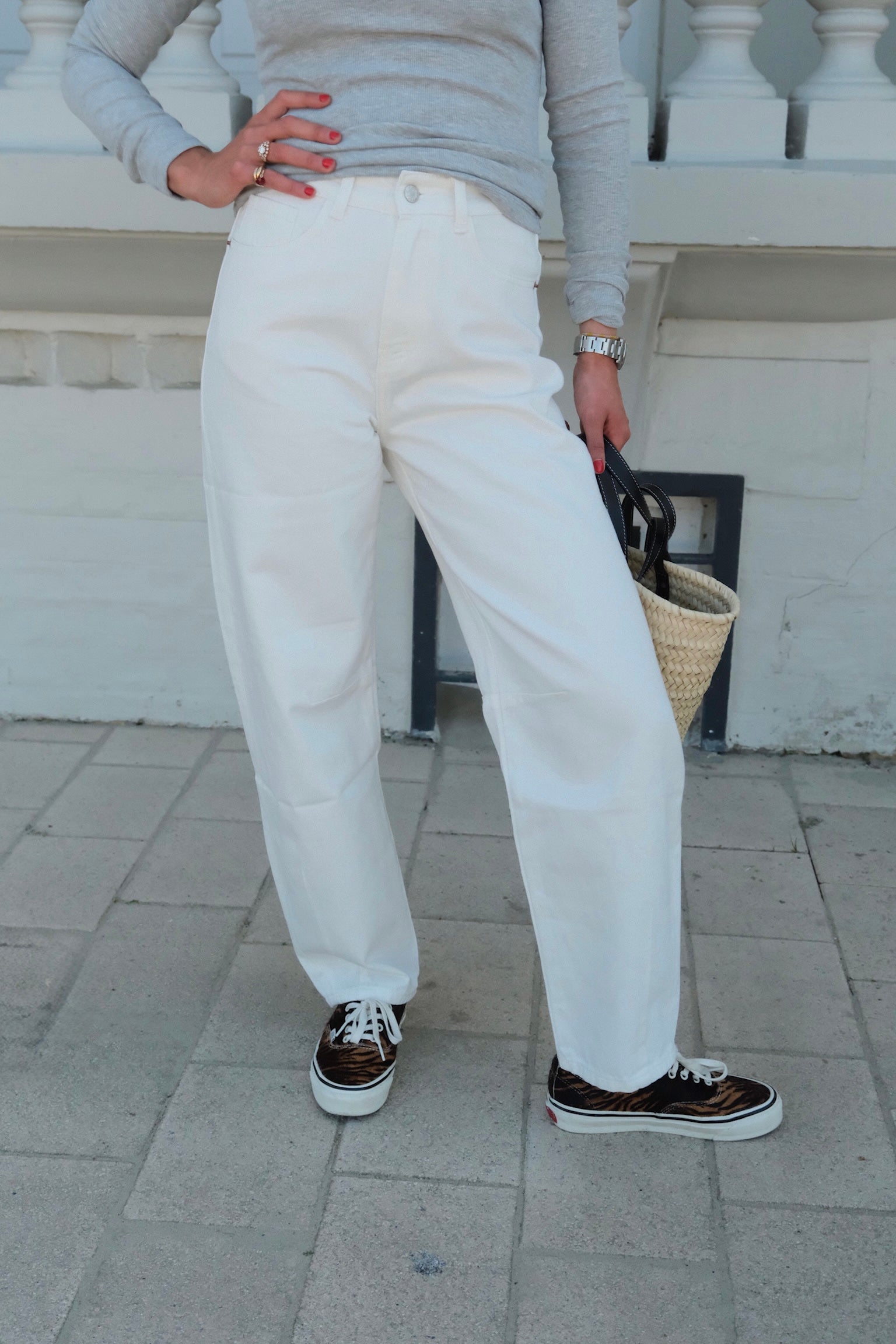 Balthazar White Balloon Jeans