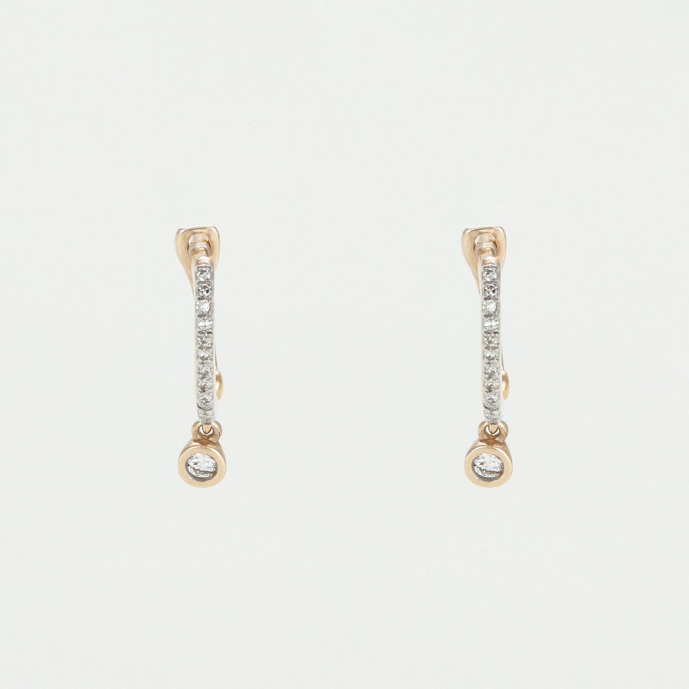 Pendientes “Dijes Criollos” D0.1/30Ct – Oro Amarillo 375/1000