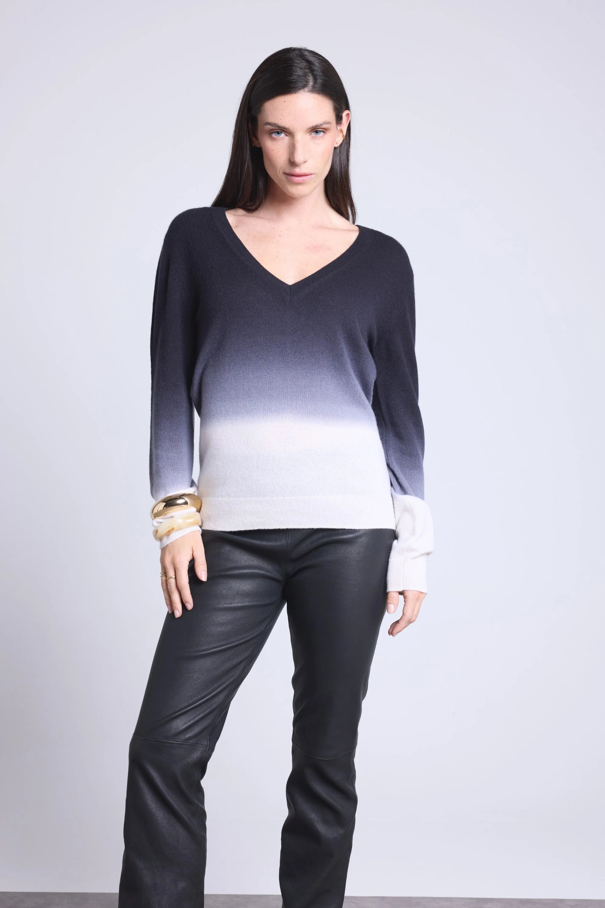 Jersey de cuello en V dip dye Ebene - Negro - Mujer