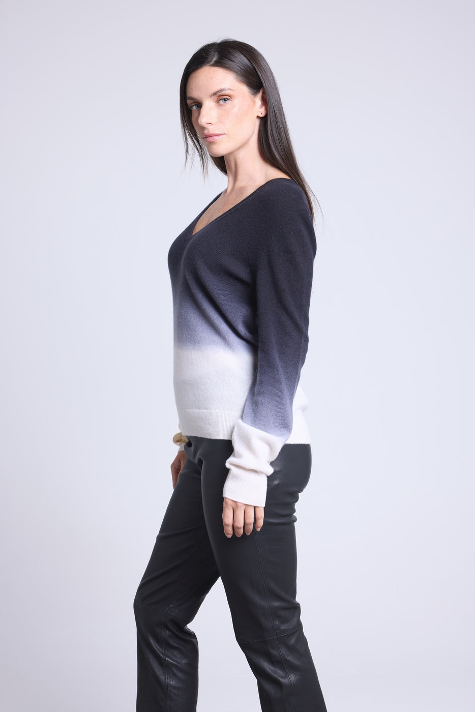 Jersey de cuello en V dip dye Ebene - Negro - Mujer