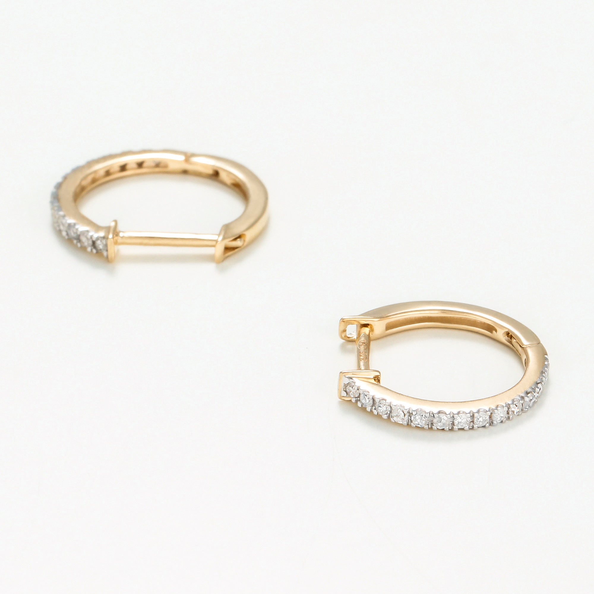 "Sofia" Earrings with 0.13/28 Diamonds - 375/1000 Yellow Gold