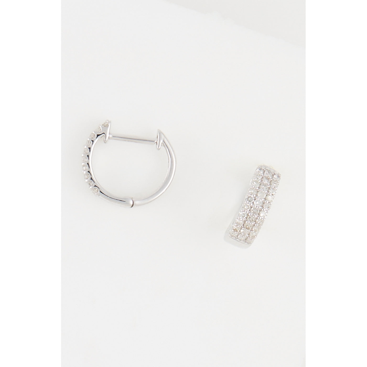 Pendientes "Clélia" Diamantes 0.27/60 - Oro blanco 375/1000