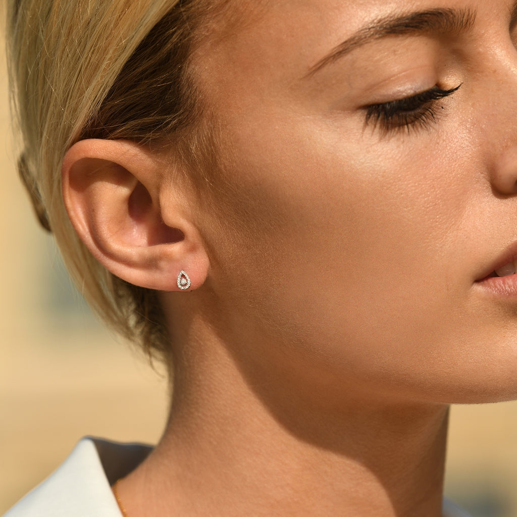 Pendientes “Naïa” Diamantes 0.08/34 – Oro Blanco 375/1000