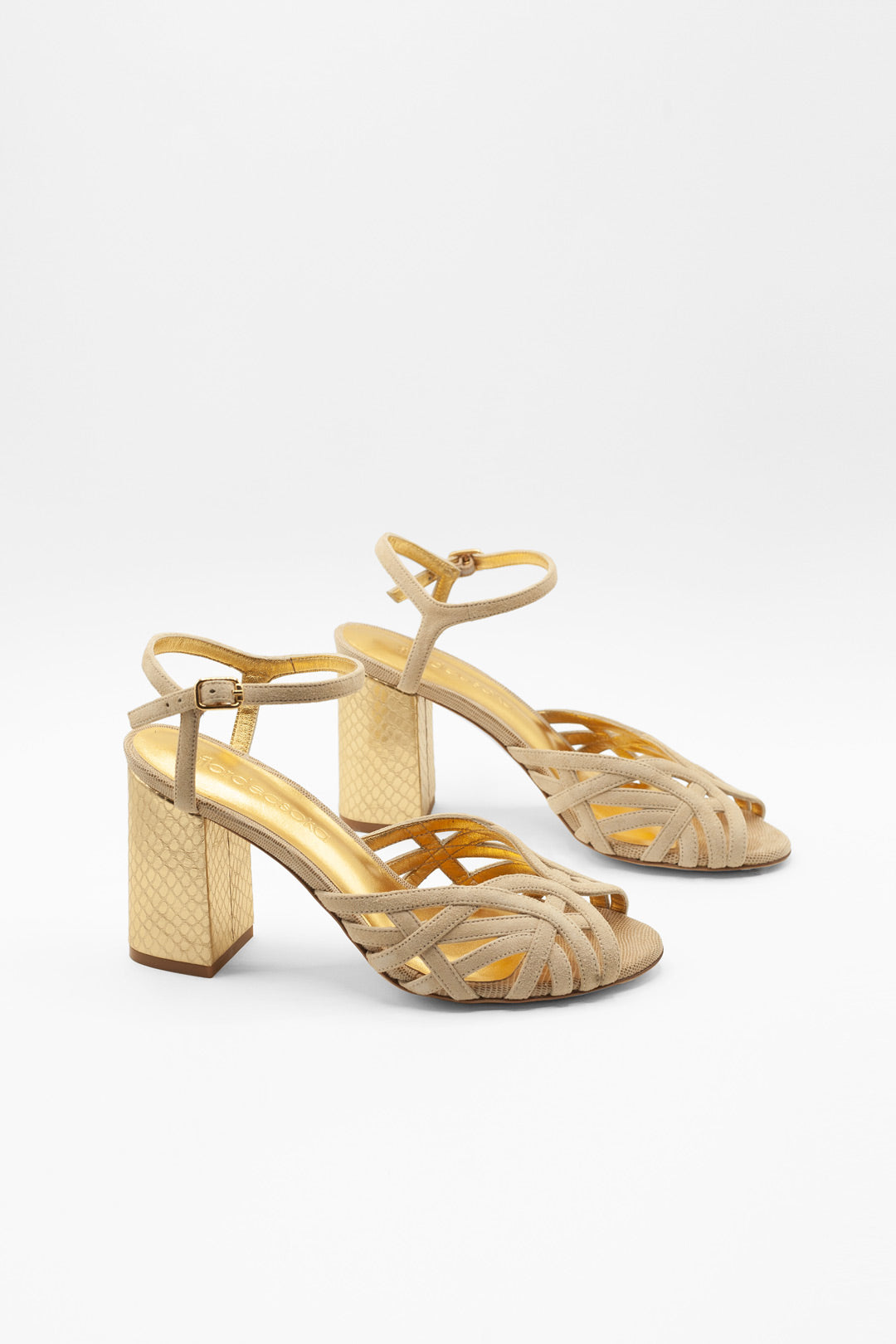 Electra Beige Oro - White Heeled Shoes
