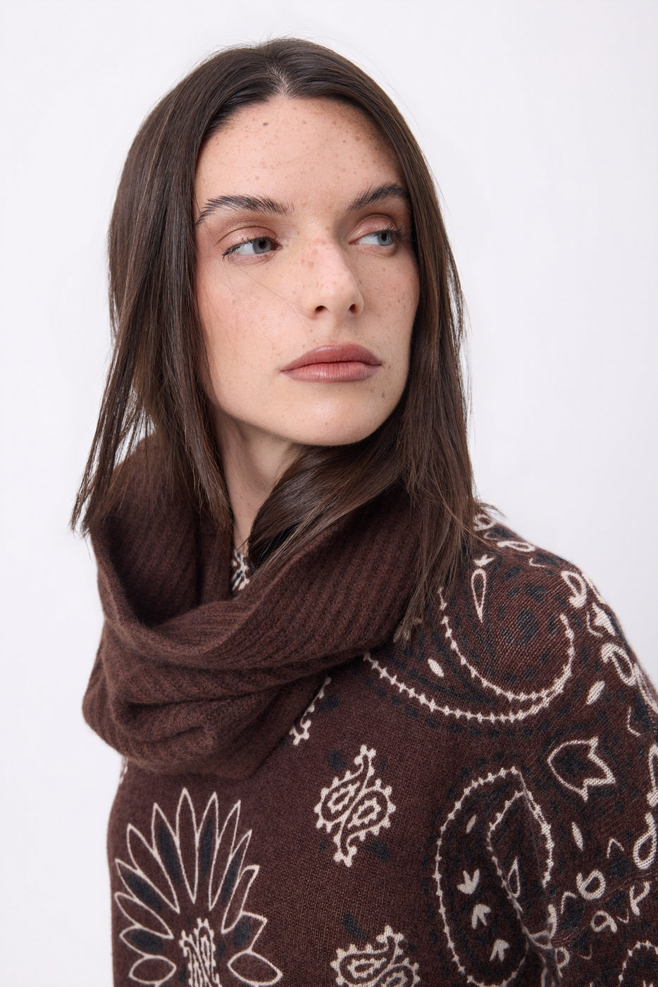 Elio Neck Warmer - Chocolate Brown - Unisex