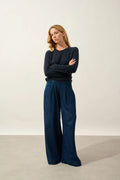 Crew-Neck Jumper - Etret - Caviar