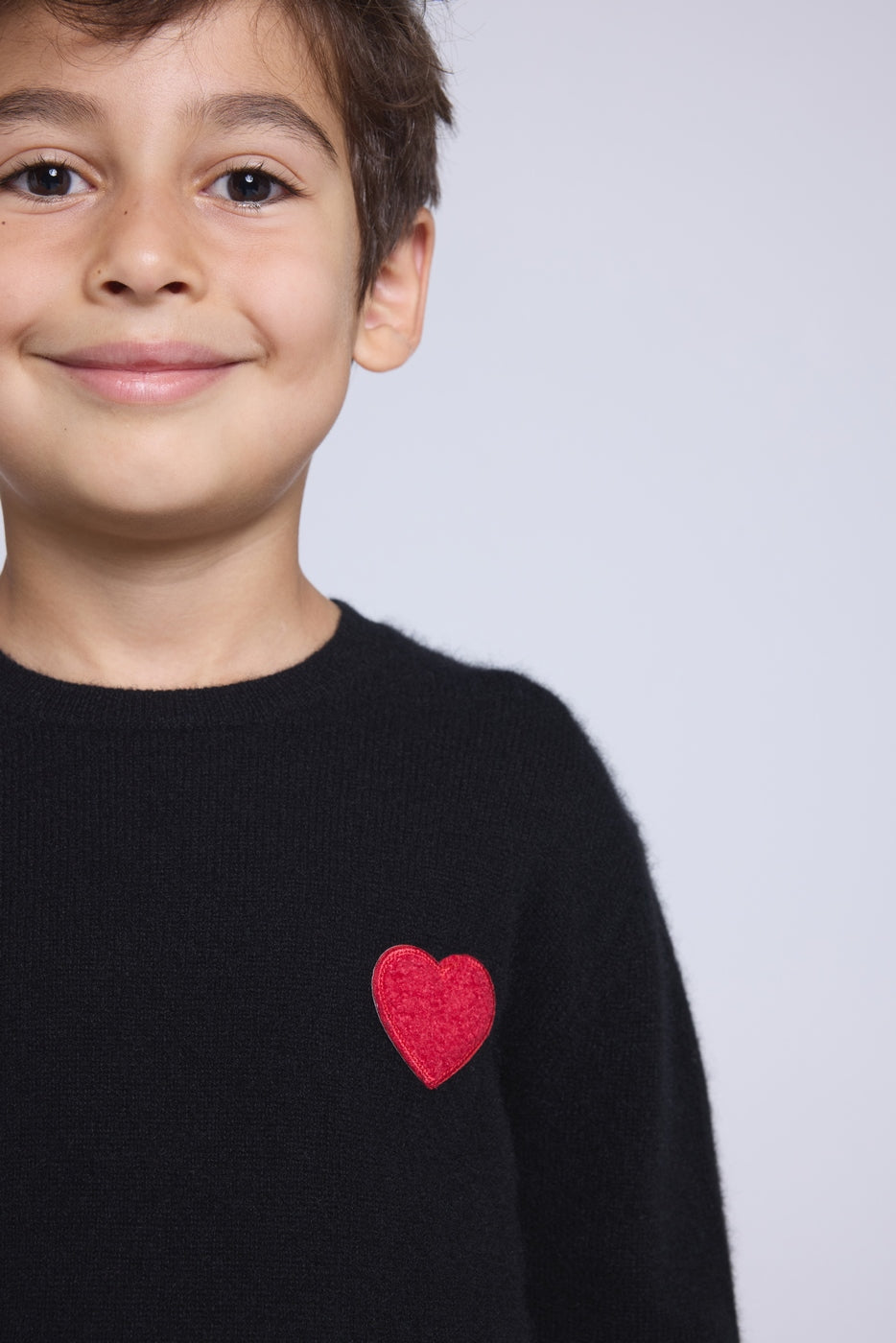 Jersey de cuello redondo con corazón y pompón Evy - Negro Rojo - Infantil