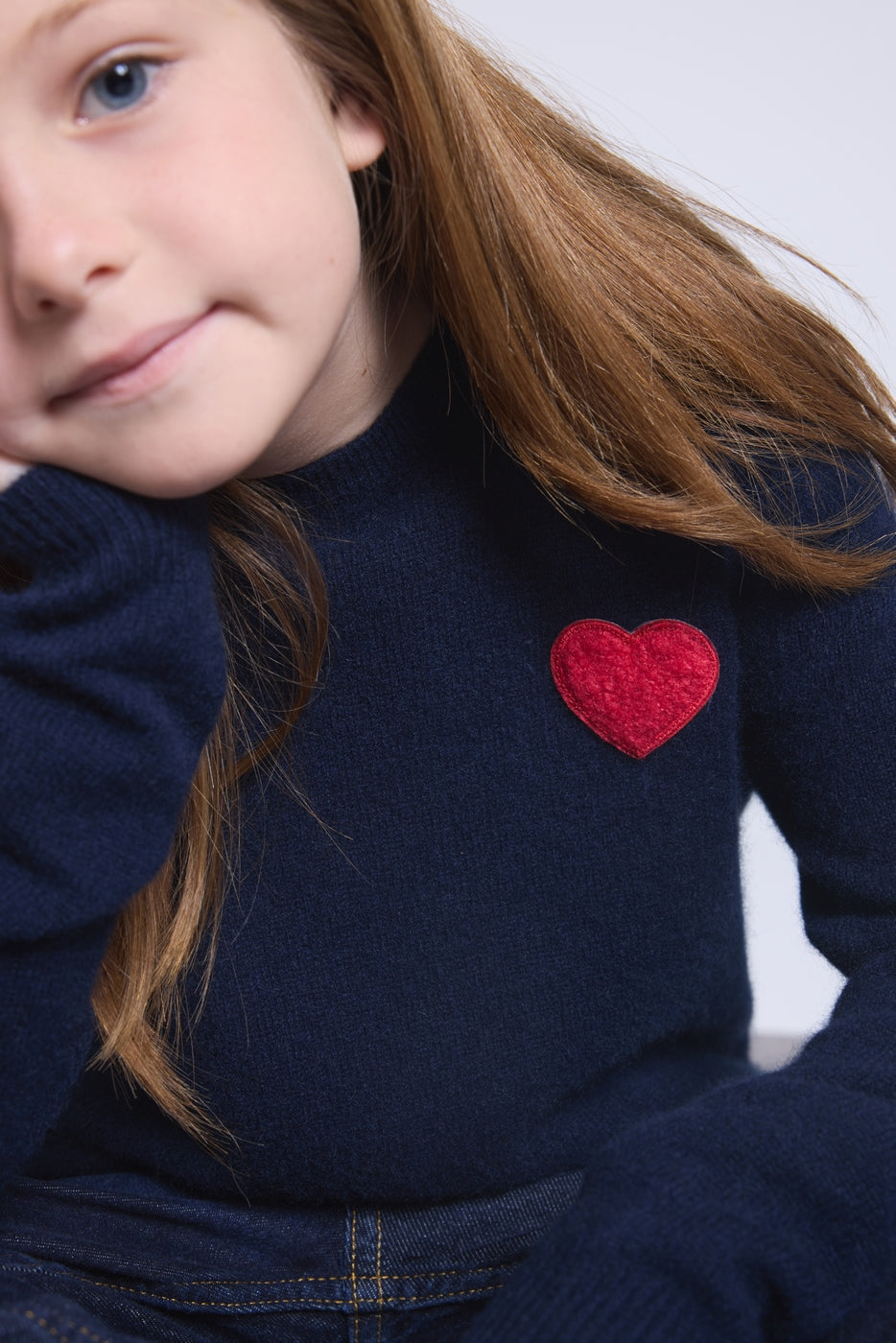 Jersey de cuello redondo con corazón y pompón Evy - Azul marino rojo - Infantil