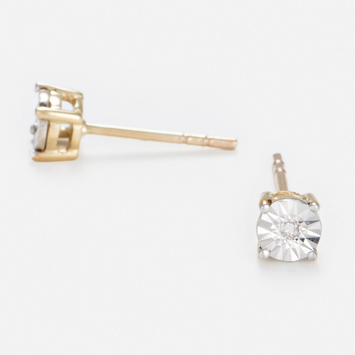 “Puce Grande Illusion” Earrings D0.01/2 – 375/1000 Yellow Gold