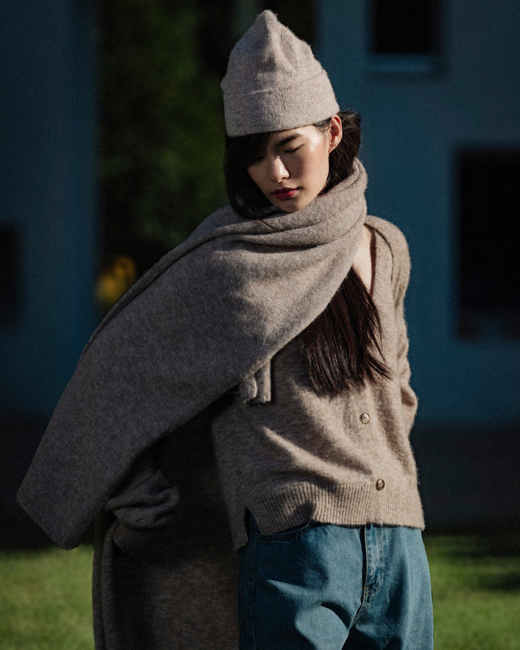 Taupe Knitted Scarf Sanguine