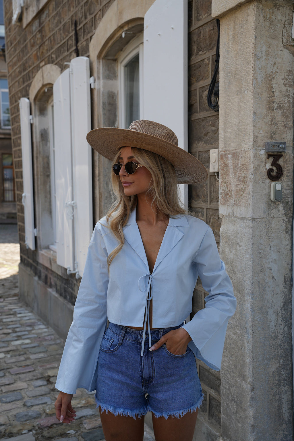 Cally Short Blouse - Blue