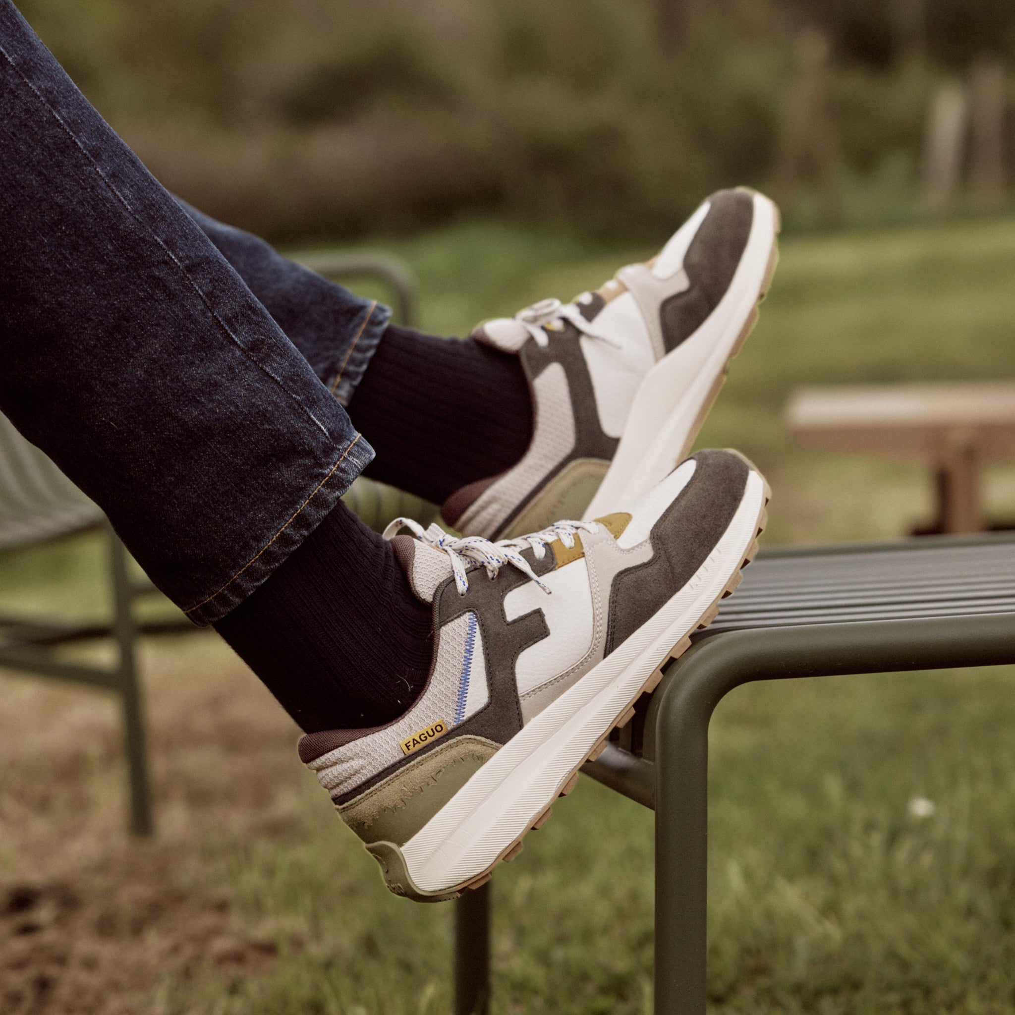 Zapatillas Running Crudas & Marrón Limwood - Unisex