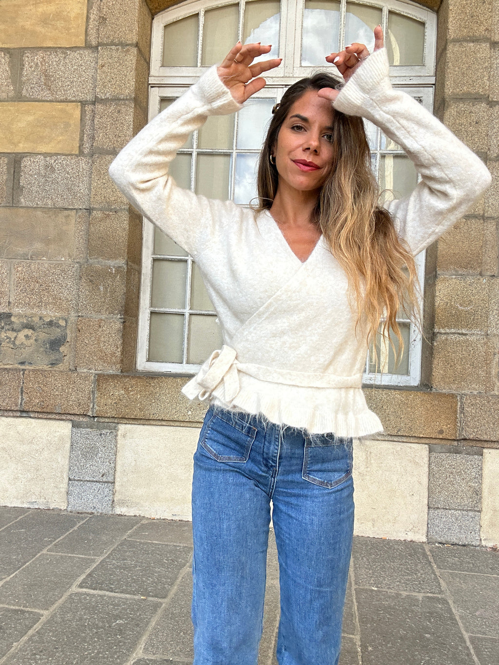 Cardigan à noeud Helena beige