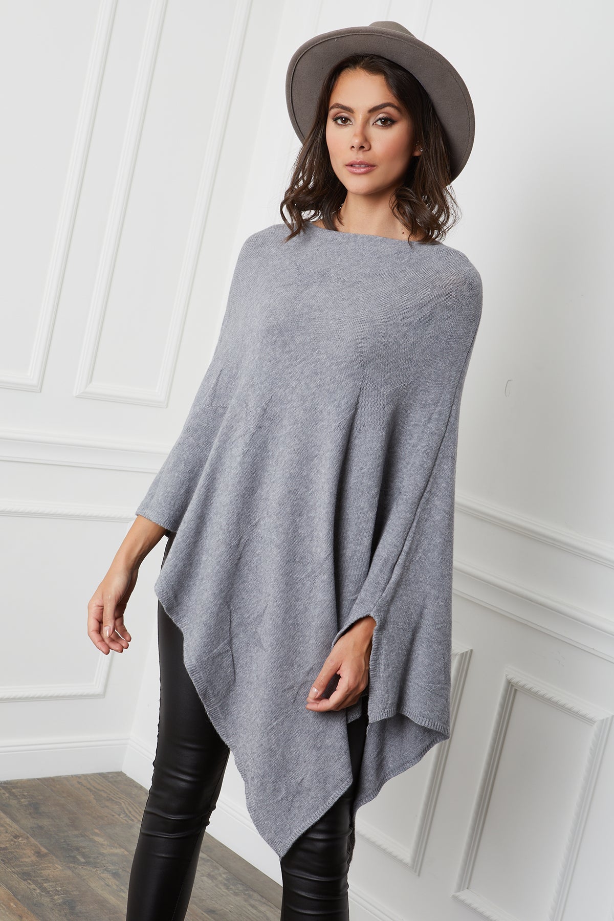 Fano Poncho - Grey