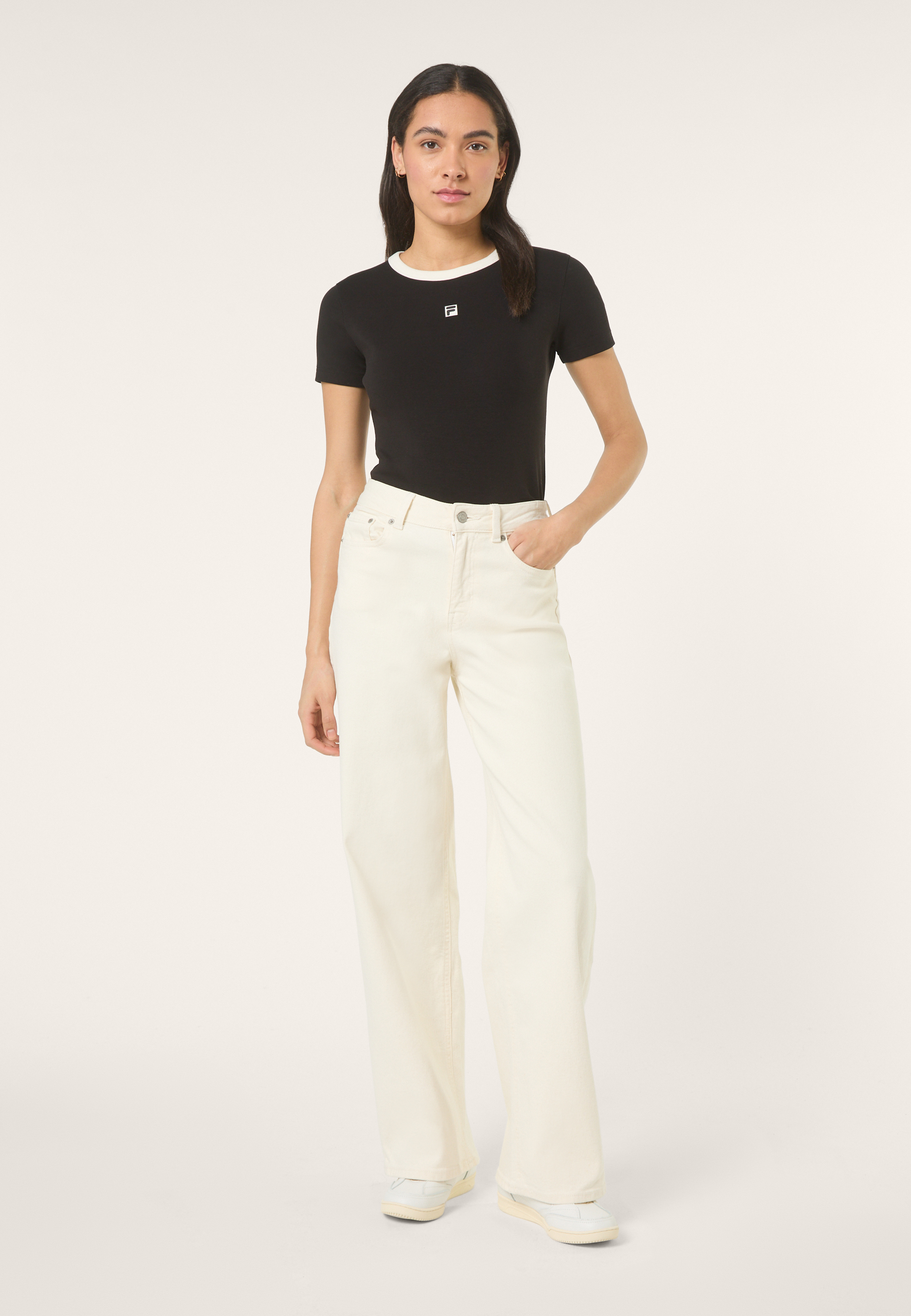Camiseta ajustada de canalé con logo - Negro