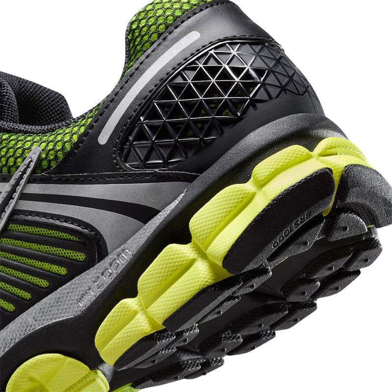 Nike Zoom Vomero 5 Sneakers - Black, Green, Gray