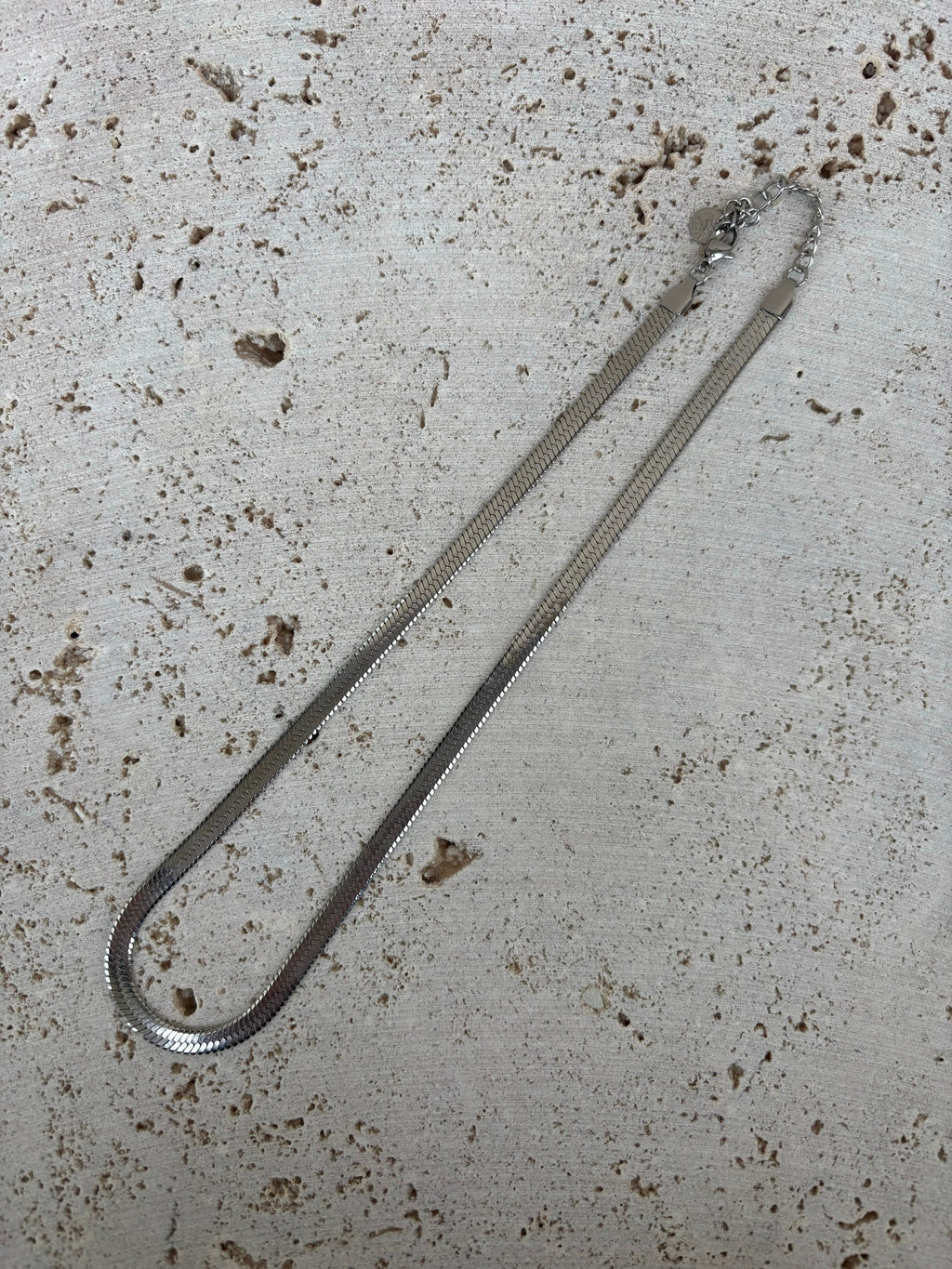 Flat Necklace