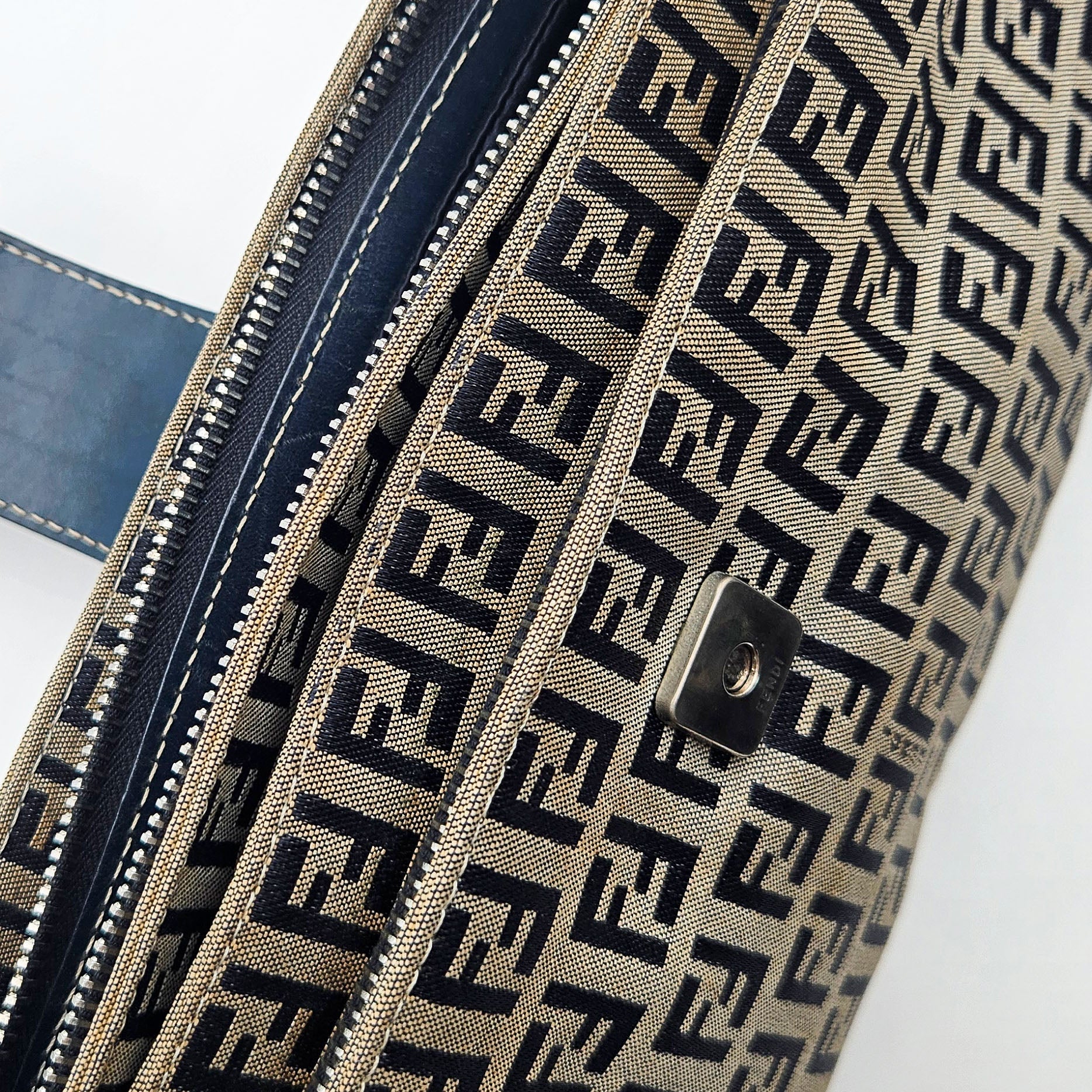 Fendi Baguette Zucca