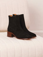 Lisa Heeled Chelsea Boots - Black - Women