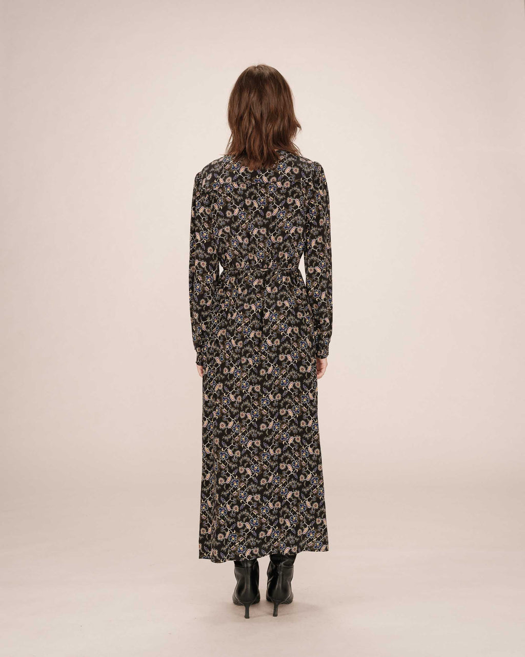 Robe Longue A Fleurs Noir Superbe