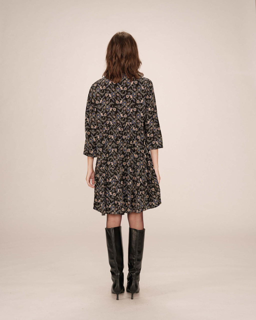 Vestido Corto Floral Negro Sirius