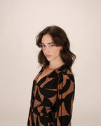 Robe Courte Graphique Chocolat Shelly