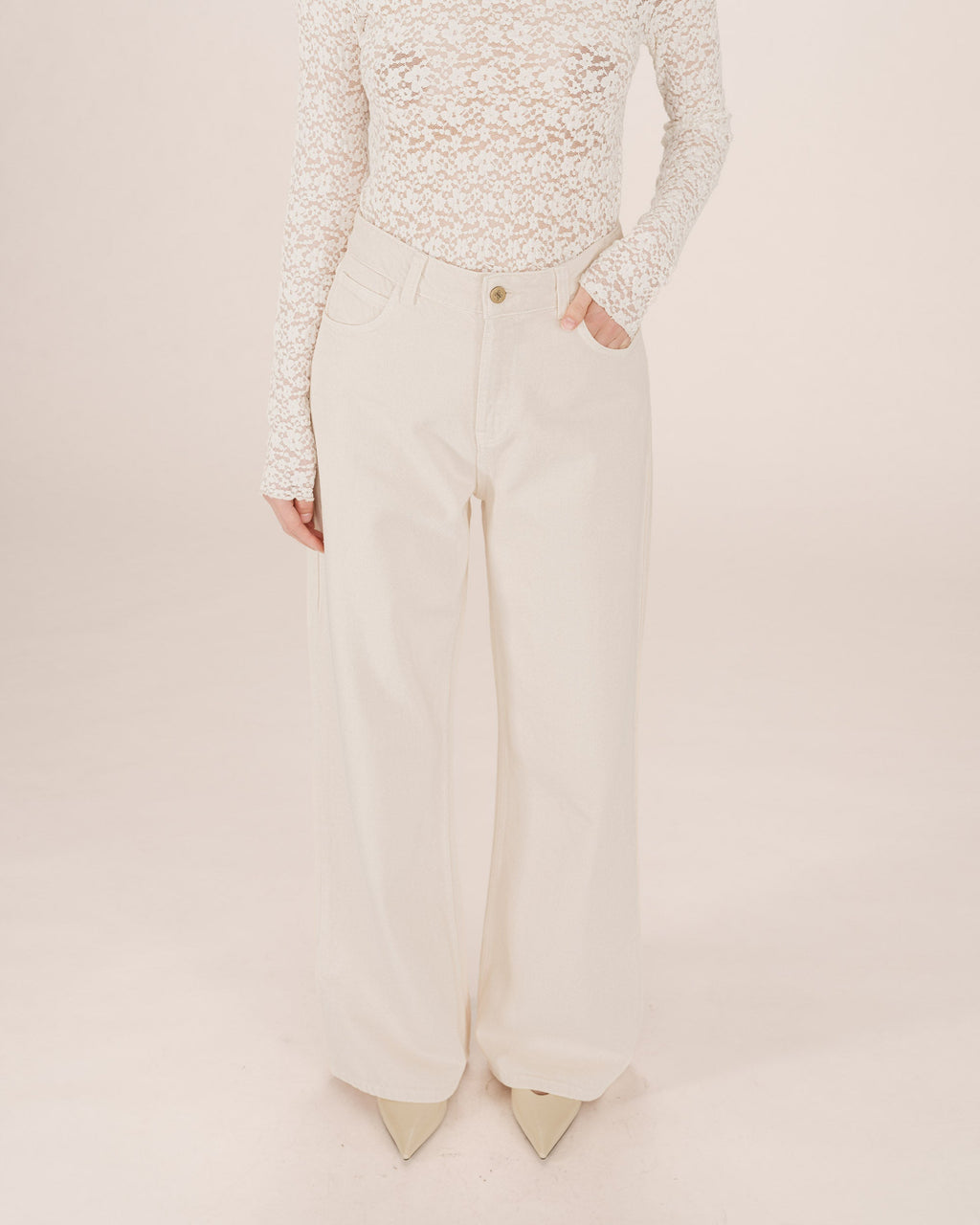 Beige Wide-Leg Jeans James
