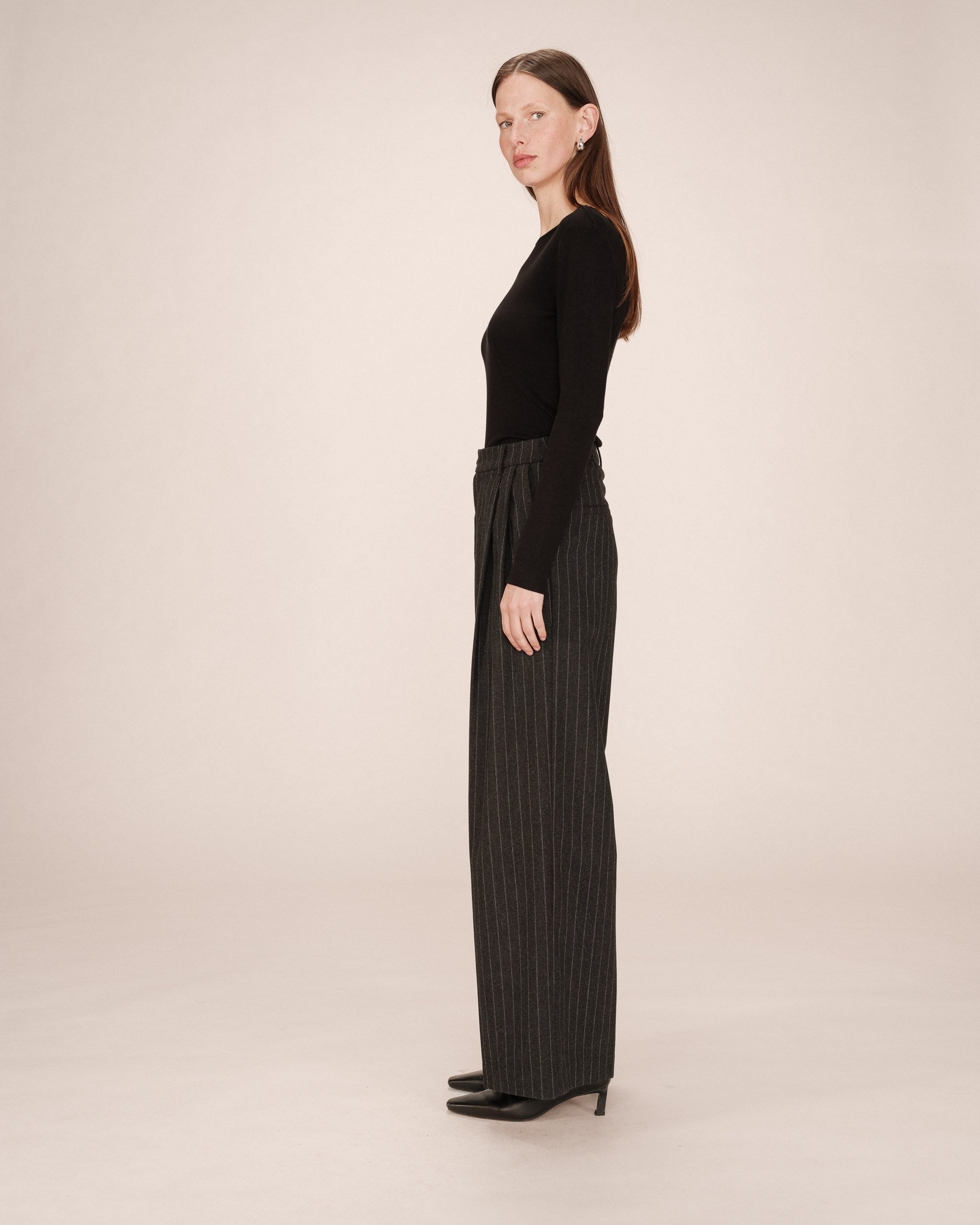 Pantalon Tailleur Rayures Carbone Senna