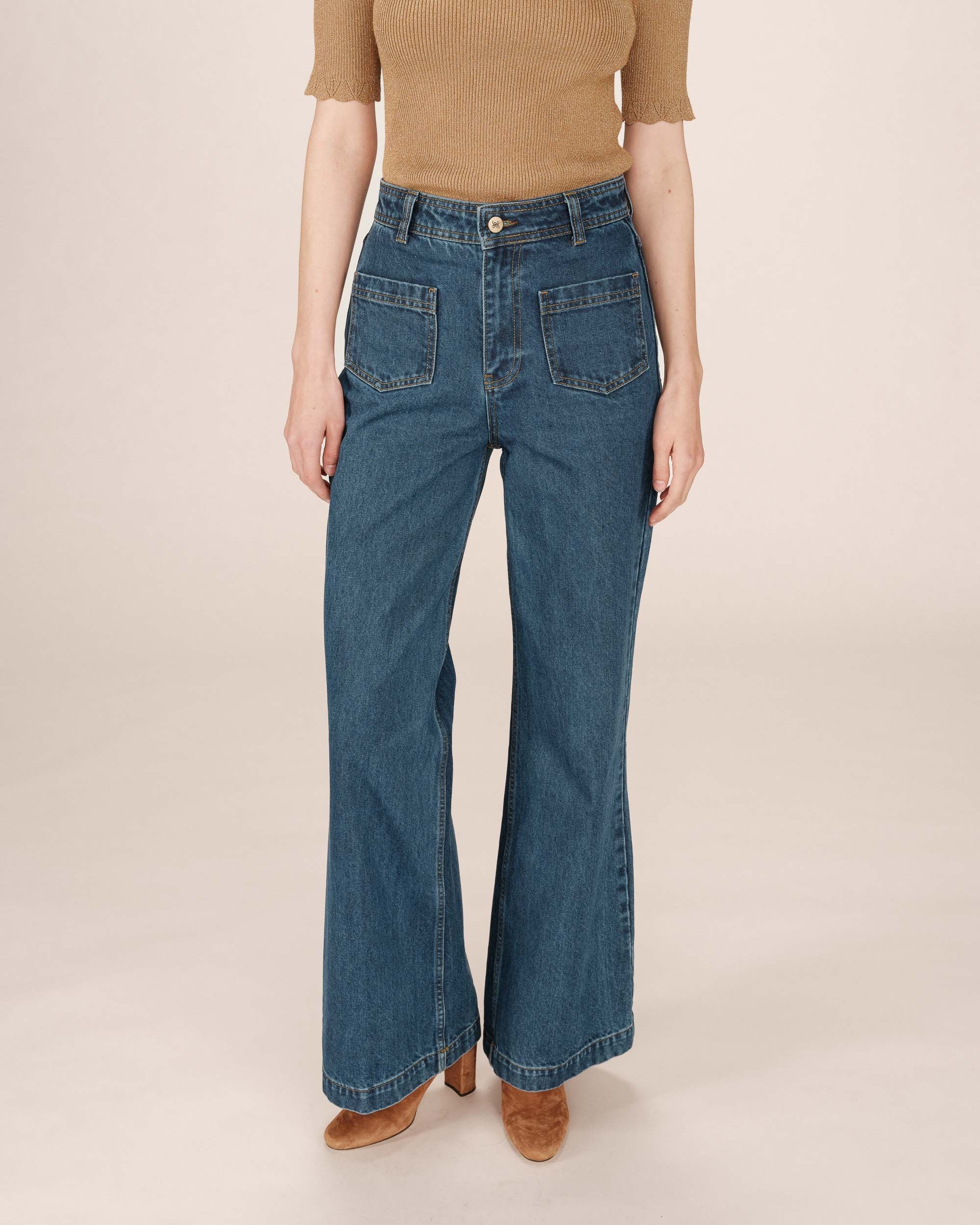 Jean Evase Medium Blue Jacob