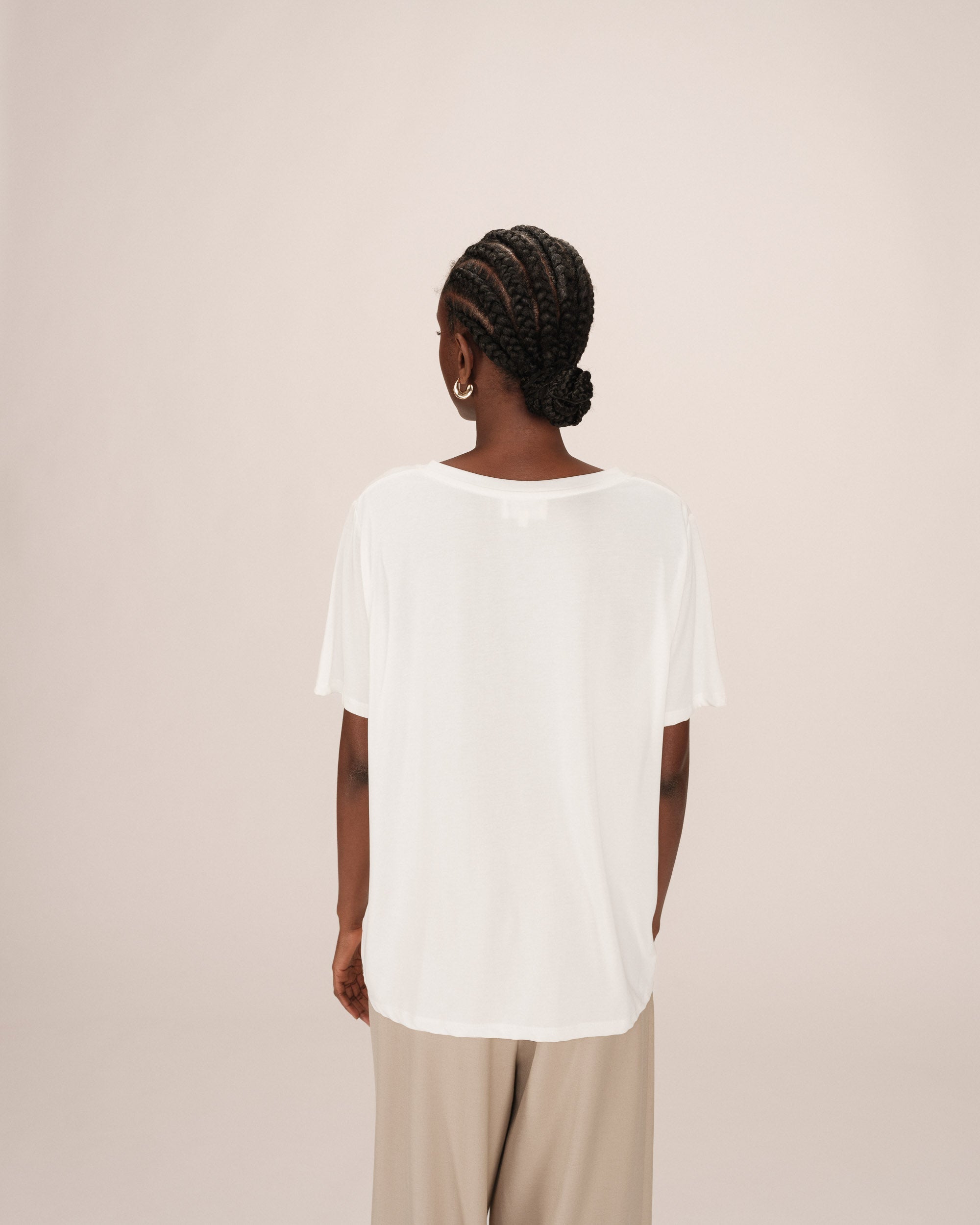 Ivory T-Shirt Song