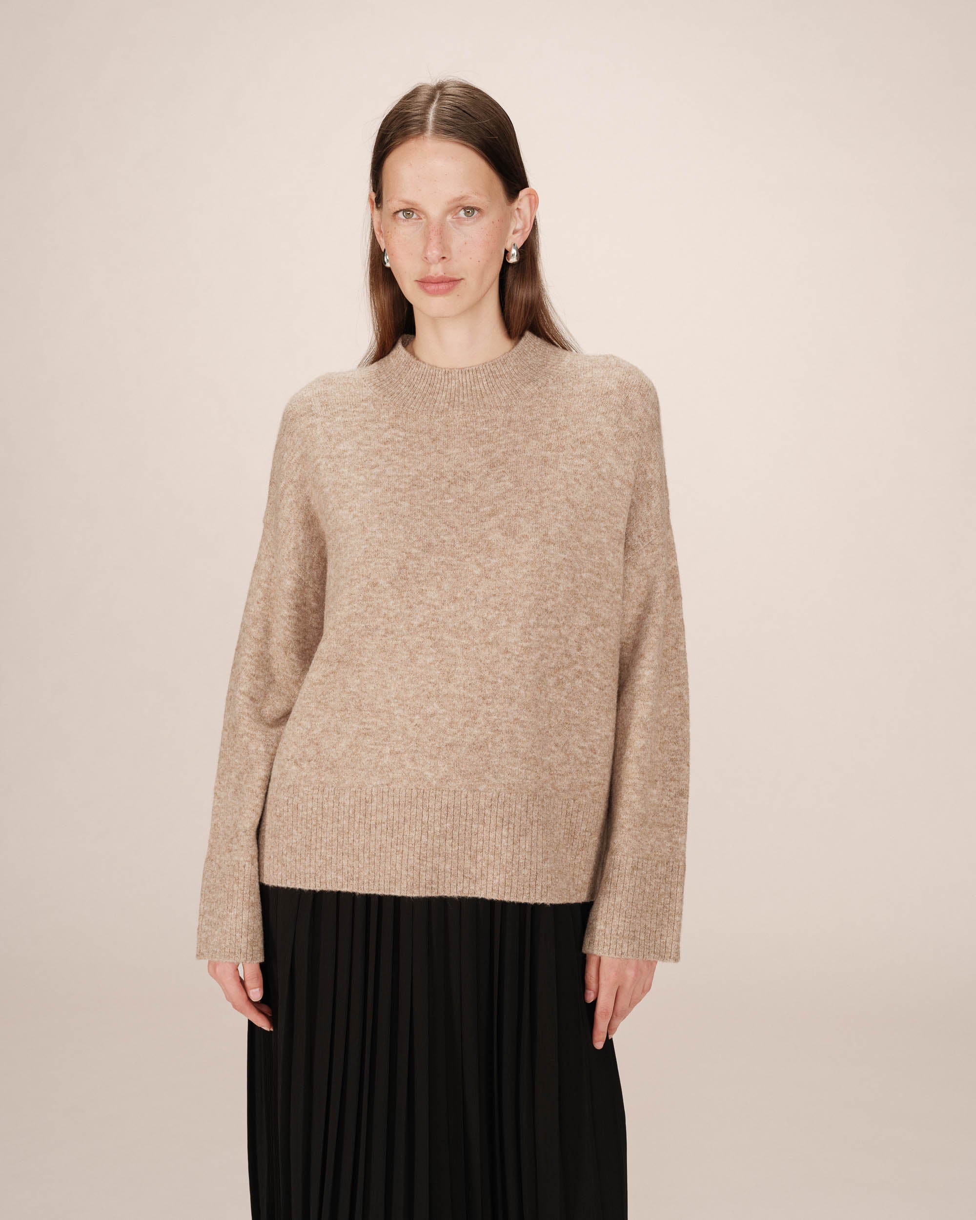 High-Neck Jumper Greige Salty