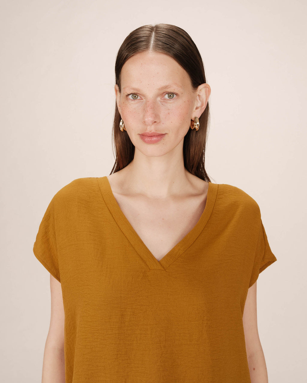 Fluid V-Neck Top Ochre Season