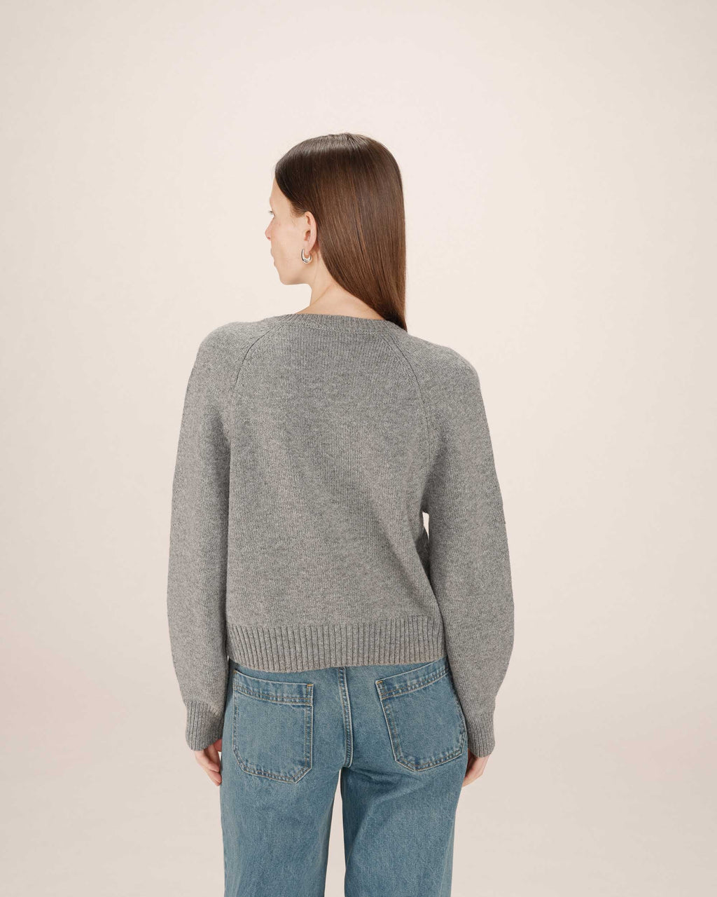Buttoned Grey Cardigan Sanders