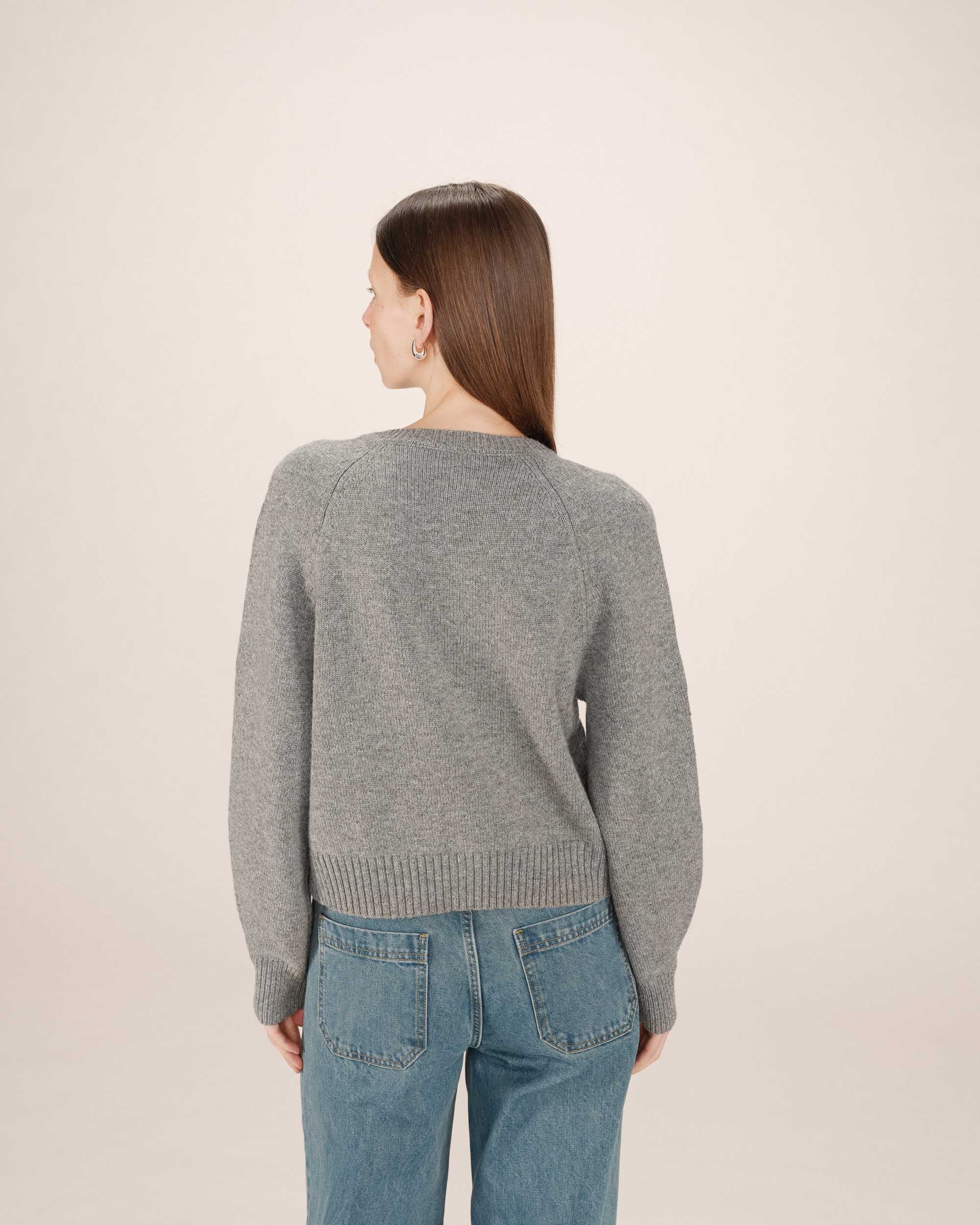 Buttoned Grey Cardigan Sanders